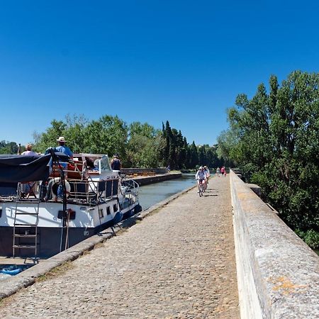 Chambre Dans Une Grande Maison Entre Canal Du Midi Et Centre Ville Безье Экстерьер фото